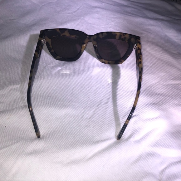 Valley Eyewear Sunglasses - Picture 4 of 6